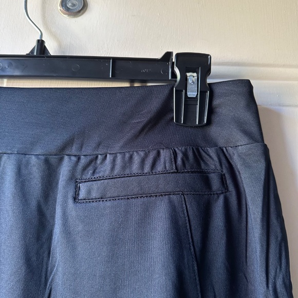 Women Tail White Label Pleated Skort. Black onyx. Size S. - Picture 3 of 10